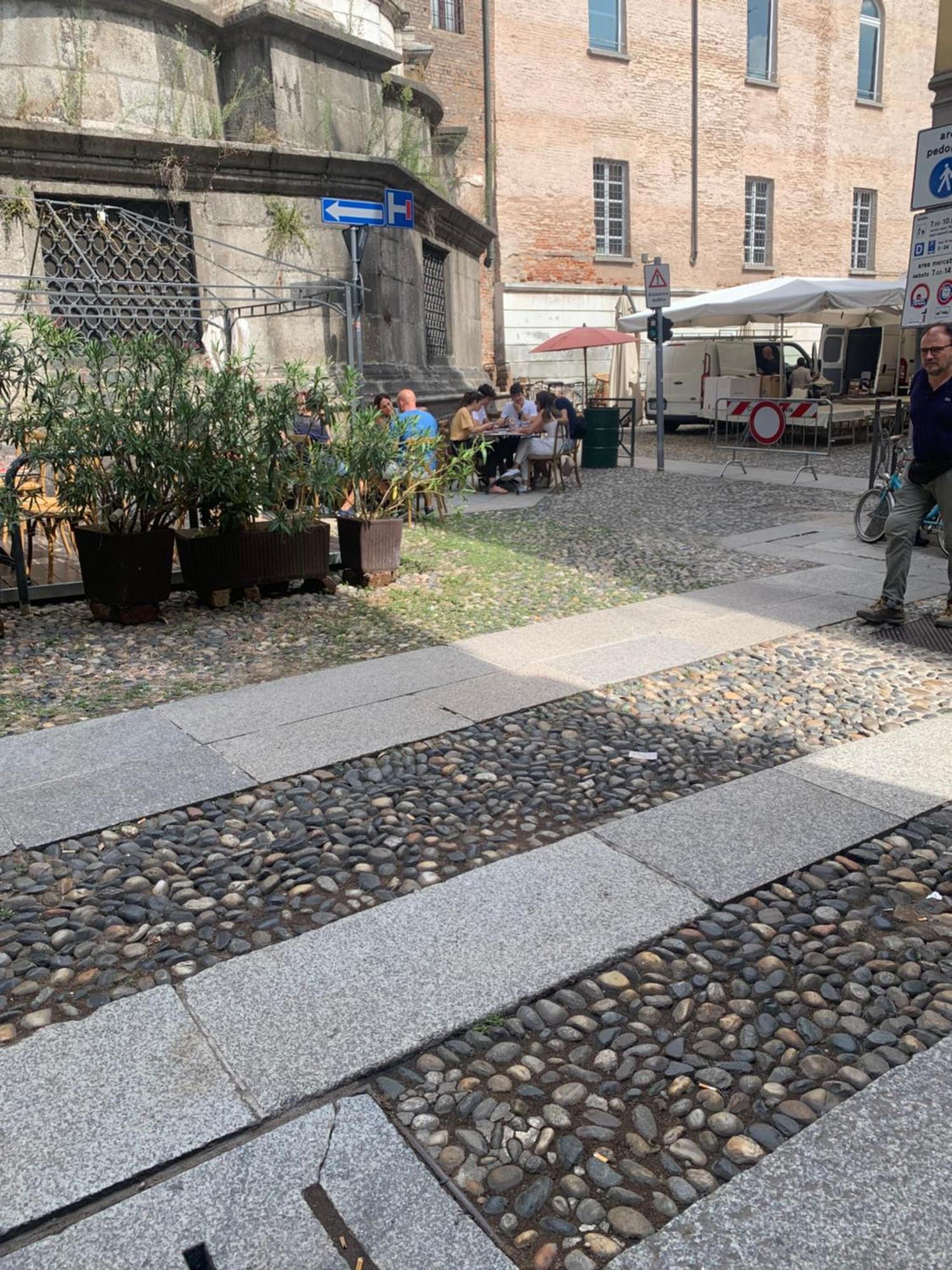 Apartamento La Finestra Sul Duomo Di Pavía Exterior foto